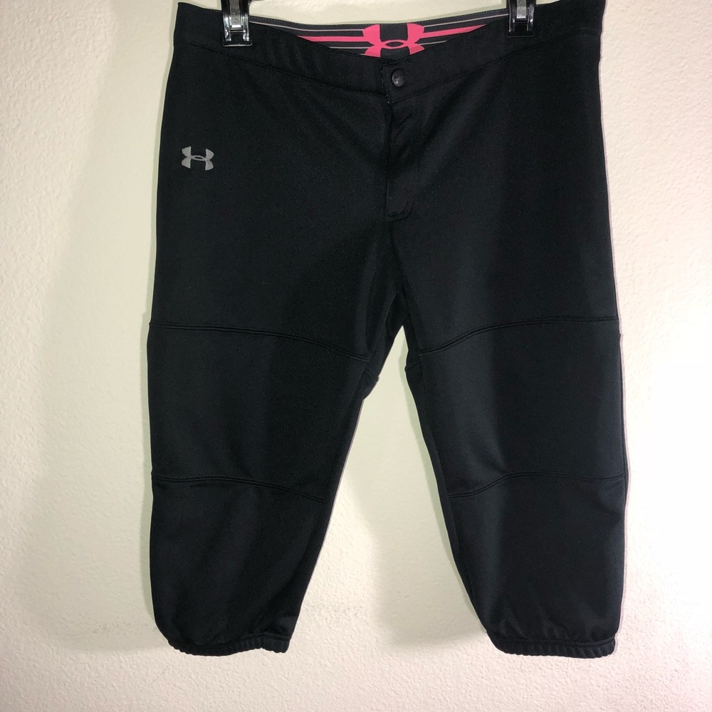 UNDEr Armour Black YXL crop pants joggers